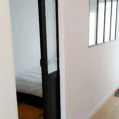 Charmante Maison De Ville Avec Terasse Intime Ла Рошел Екстериор снимка